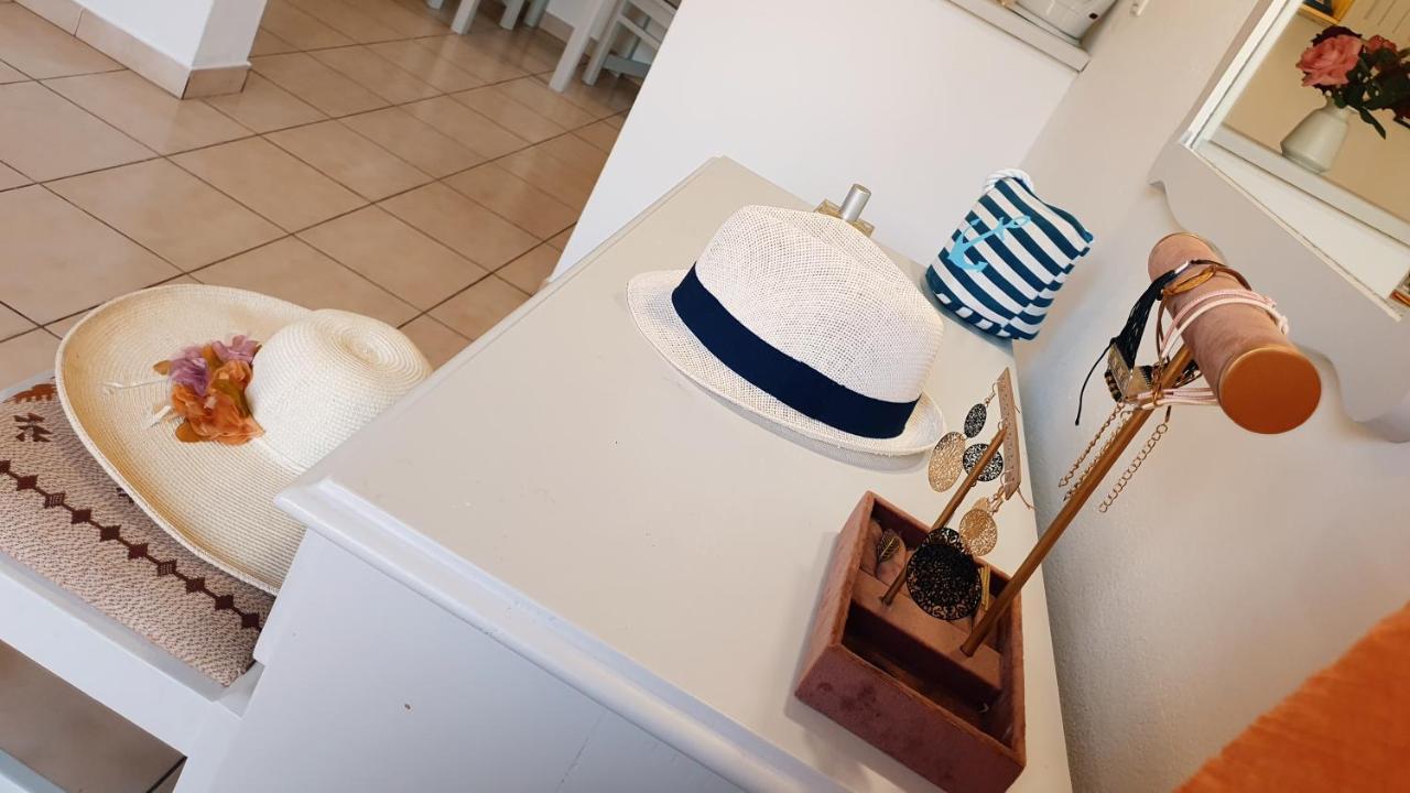 Aphrodite Studios & Apt With Pool Lákka Zewnętrze zdjęcie