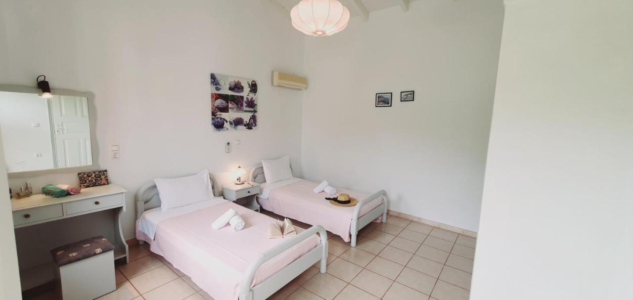Aphrodite Studios & Apt With Pool Lákka Zewnętrze zdjęcie
