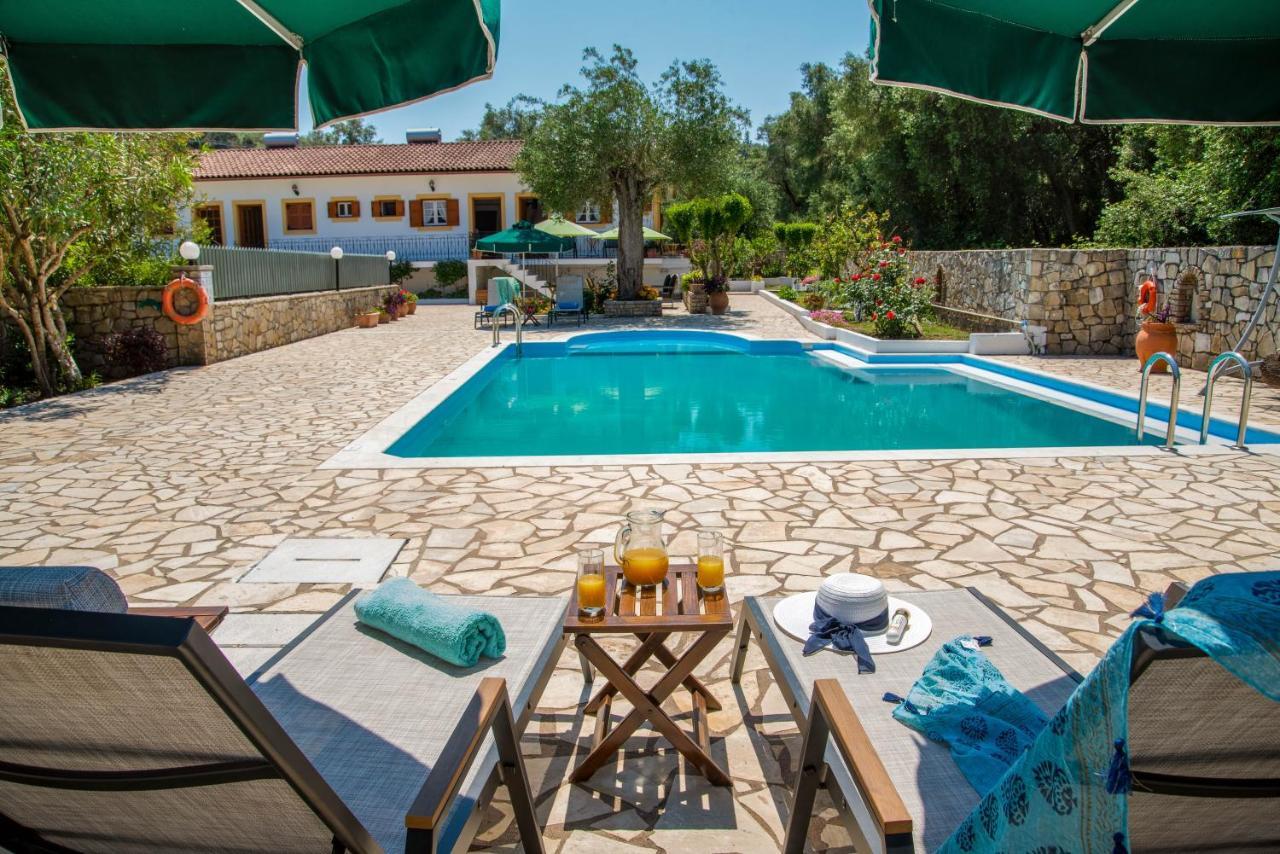 Aphrodite Studios & Apt With Pool Lákka Zewnętrze zdjęcie